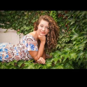 Meet your Posher, Alli